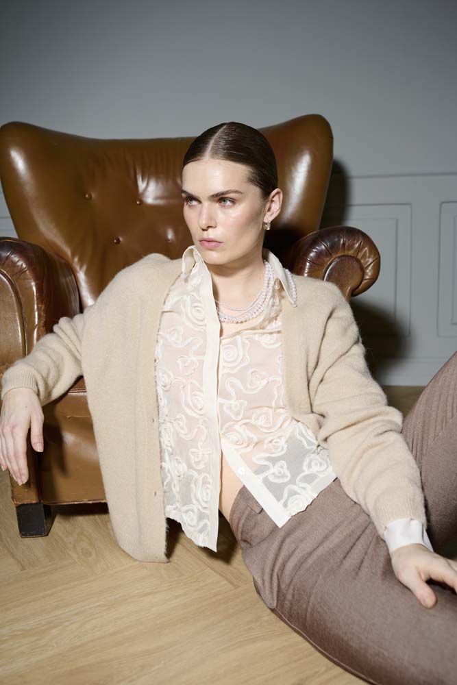 John Cardigan - Sand