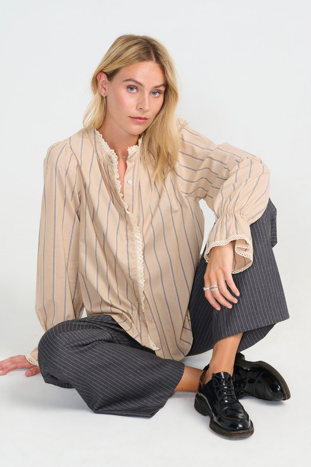 Cavill Shirt - Blue stripe