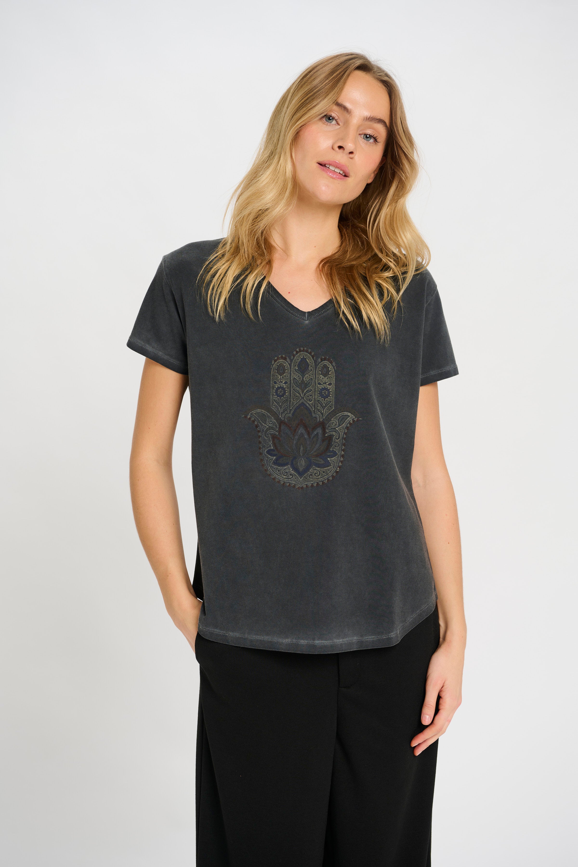 Hamsa Tee - Black