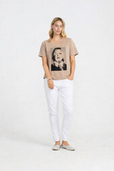 Face V Tee - Sand/Black